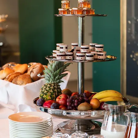 Target World Hunter's 酒店