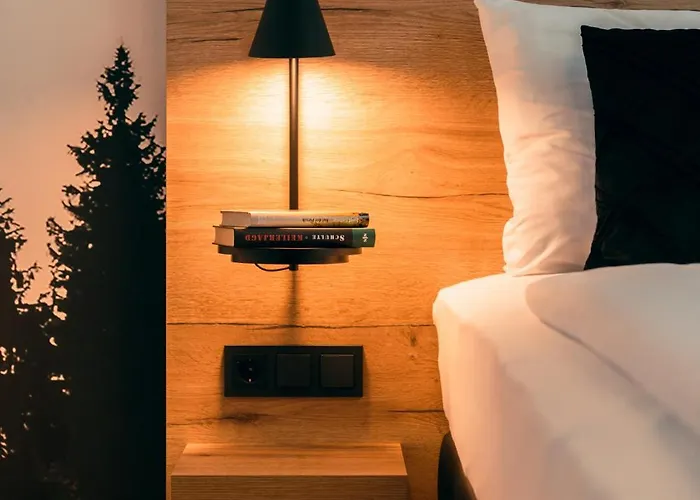 Hotel Target World Hunter's *