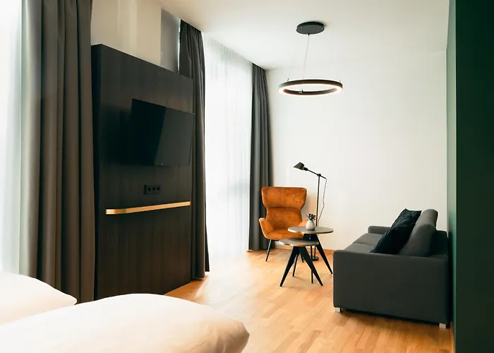 Target World Hunter's