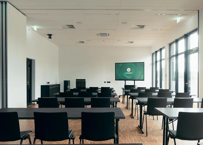 Hotel Target World Hunter's