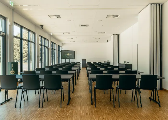 Target World Hunter's